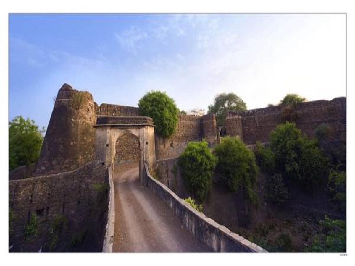Fort Begu 호텔 Begun 외부 사진